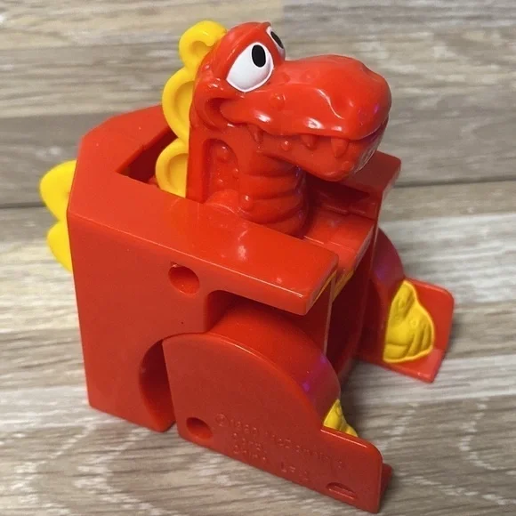 McDonald’s Vintage dinosaur Happy meal transformers toys rare 90s kids toys euc - Picture 6 of 12